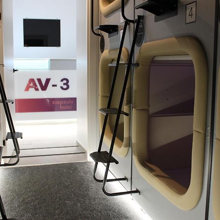 Av-3 Capsule Hotel Kiev Buitenkant foto